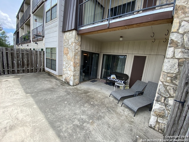 Image 9 of 11 For 474 Seele  Apt 1