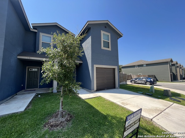 Image 19 of 37 For 6878 Lakeview