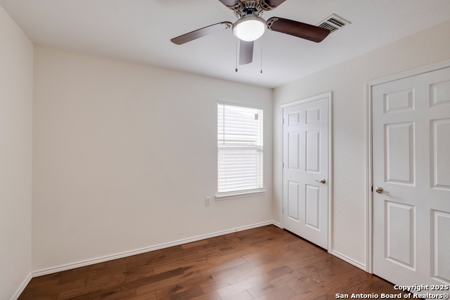 Image 13 of 31 For 7414 Bluebonnet Bay