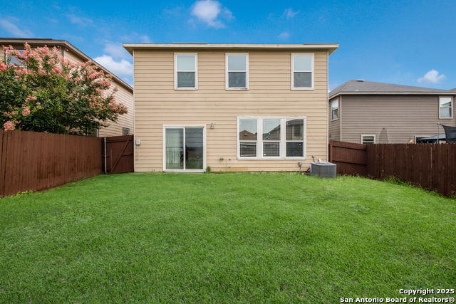 Image 29 of 31 For 7414 Bluebonnet Bay