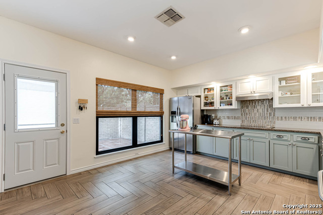 Image 12 of 30 For 8931 Wickfield