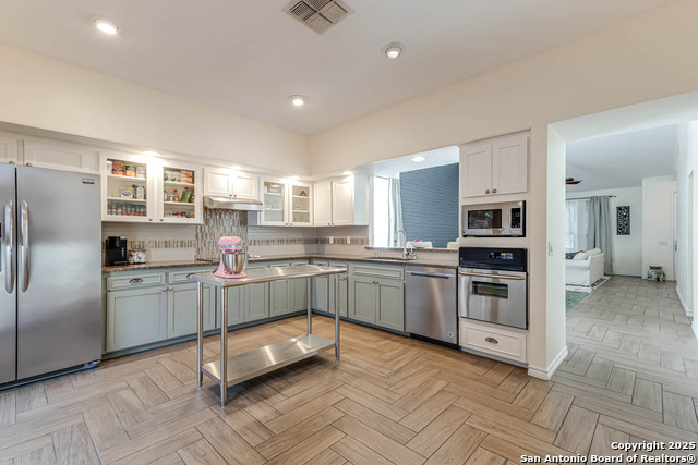 Image 14 of 30 For 8931 Wickfield