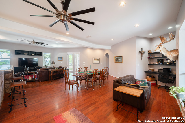 Listing photo id 10 for 120 County Road 6867