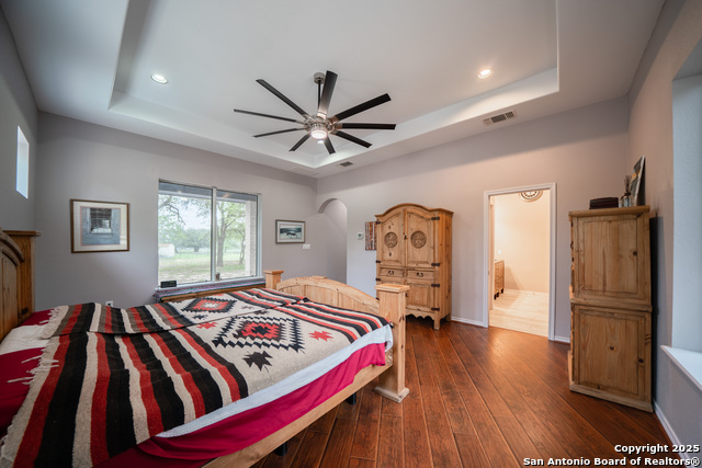 Listing photo id 22 for 120 County Road 6867