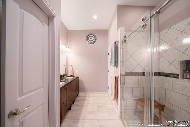 Listing photo id 24 for 120 County Road 6867
