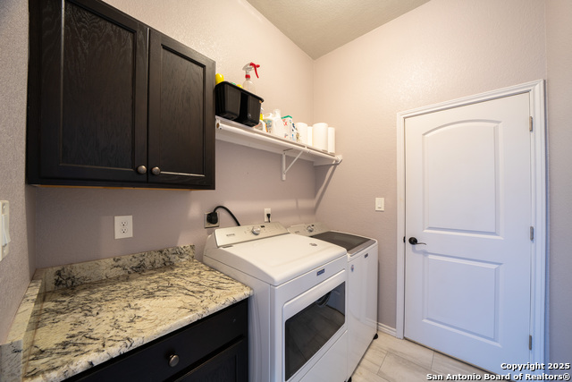Listing photo id 32 for 120 County Road 6867