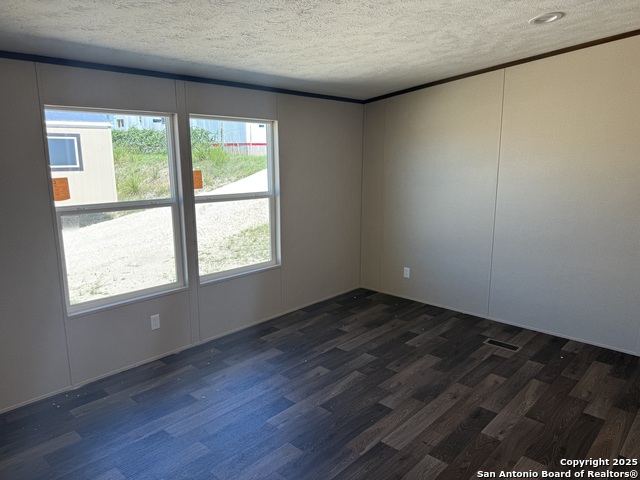 Listing photo id 9 for 232 Arroyo  