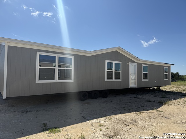 Listing photo id 0 for 232 Arroyo  