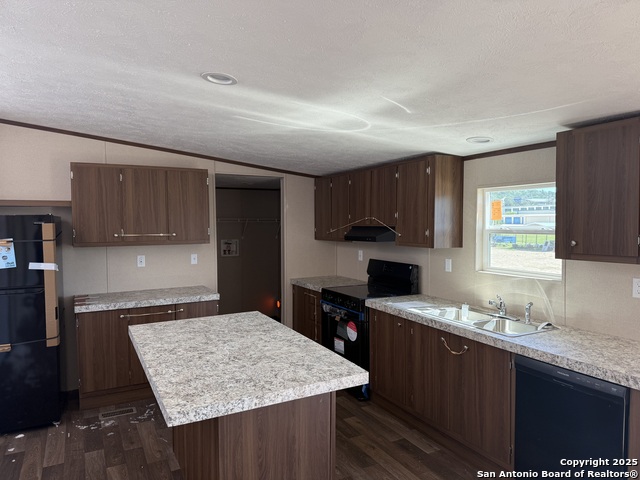 Listing photo id 2 for 232 Arroyo  