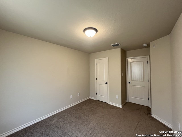 Listing photo id 12 for 6515 Marcel