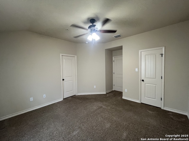 Listing photo id 7 for 6515 Marcel