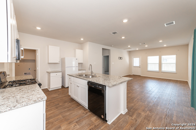 Image 9 of 23 For 2923 Panther