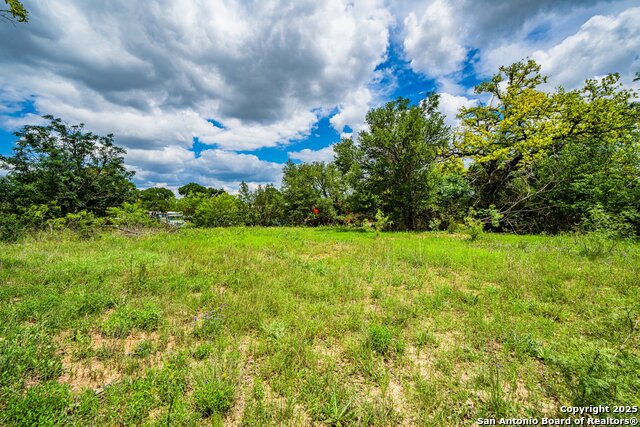 Listing photo id 28 for 3044 Junction Hwy