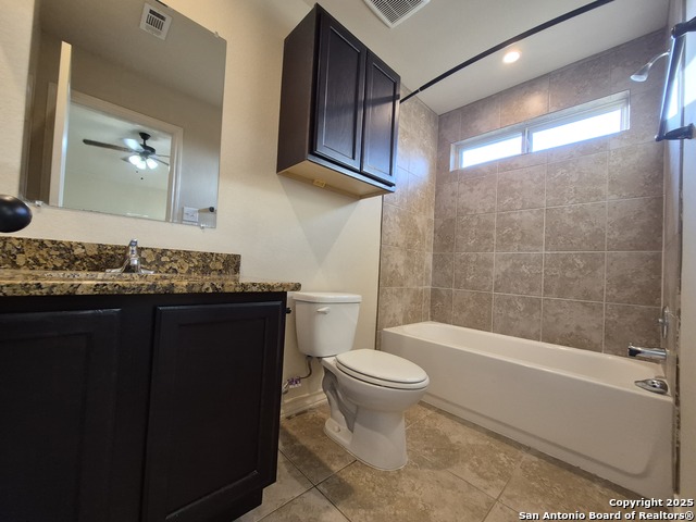 Image 13 of 30 For 7003 Donovan Way  102