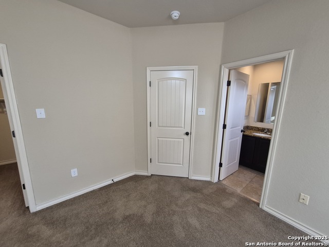 Image 14 of 30 For 7003 Donovan Way  102