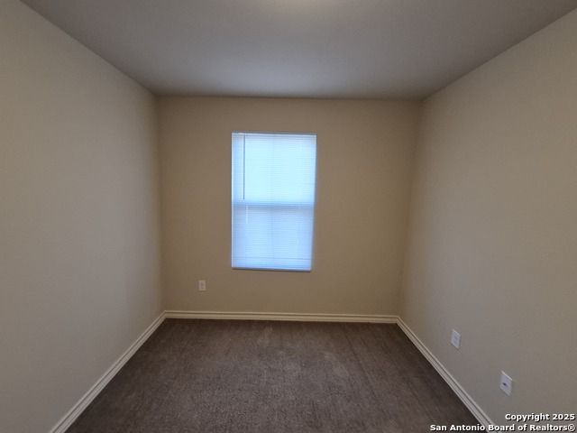 Image 25 of 30 For 7003 Donovan Way  102
