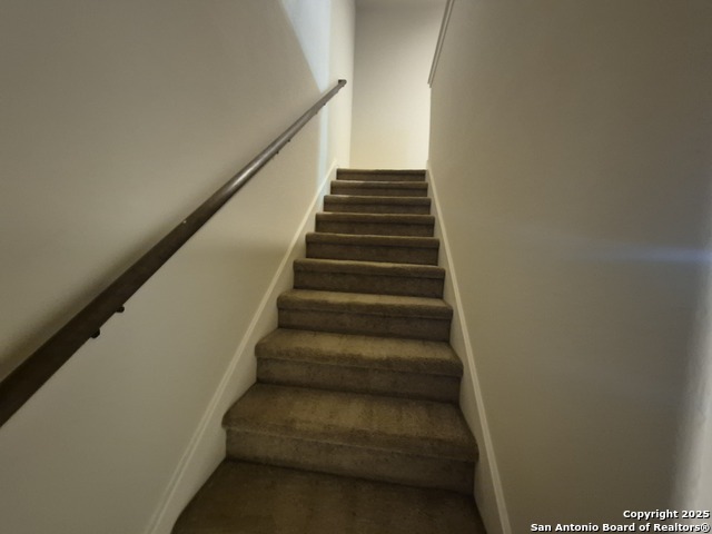 Image 9 of 30 For 7003 Donovan Way  102