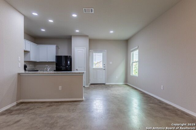 Image 11 of 28 For 7239 Converse Ridge  404