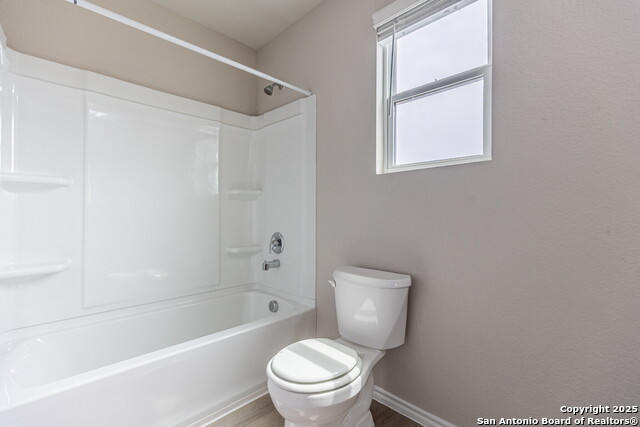 Image 19 of 28 For 7239 Converse Ridge  404