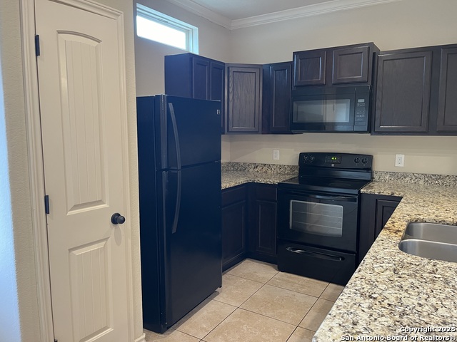 Image 10 of 27 For 6018 Jax Way  102