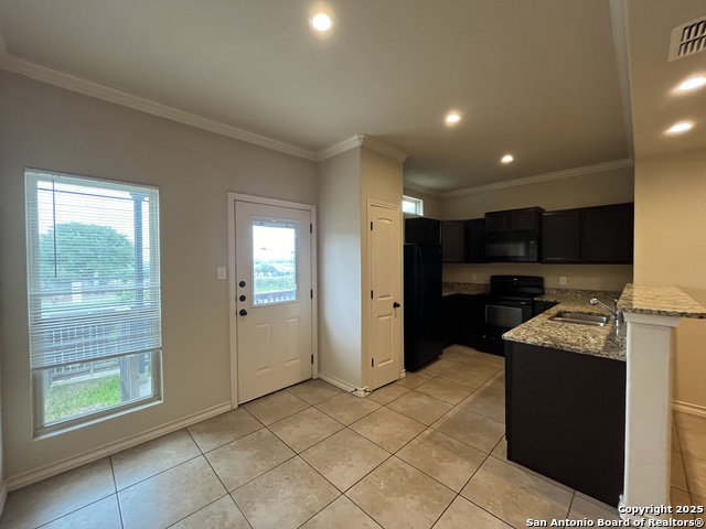 Image 6 of 27 For 6018 Jax Way  102