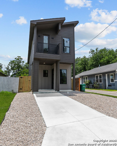 Details for 1334 Center N, San Antonio, TX 78202