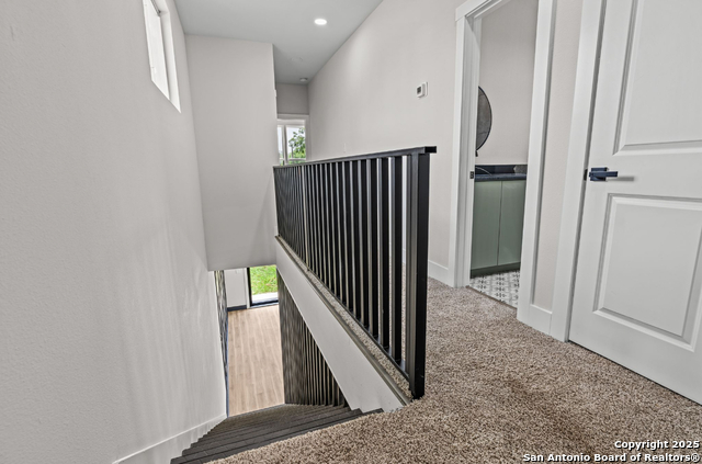 Image 15 of 31 For 1334 Center N