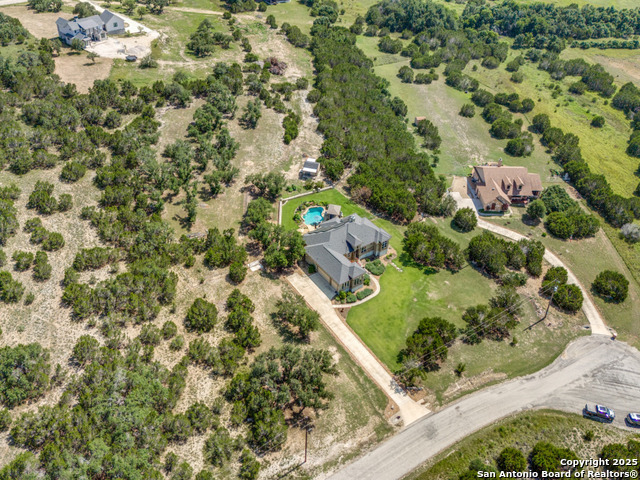 Image 41 of 41 For 121 Pond View