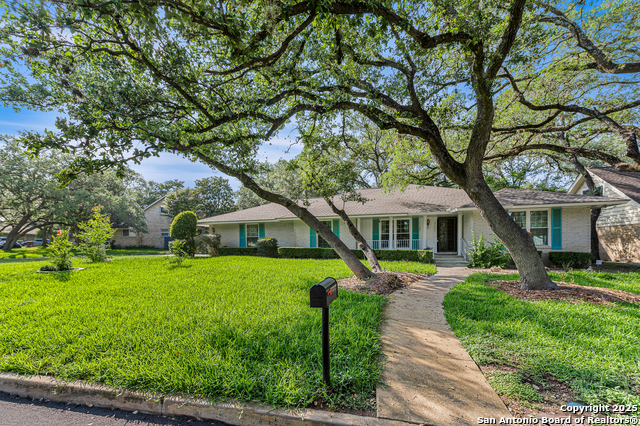 Image 42 of 50 For 3523 Red Oak