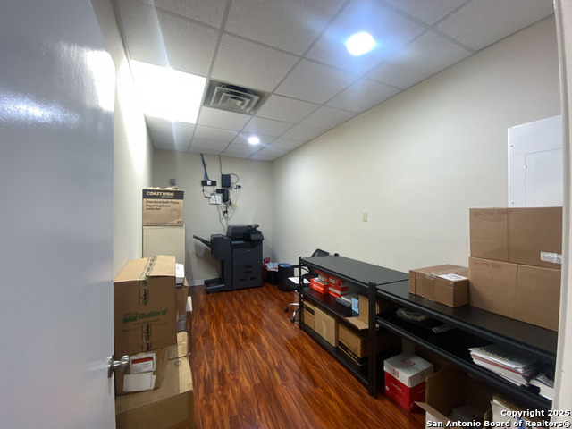Listing photo id 20 for 1844 Lockhill Selma Rd 101
