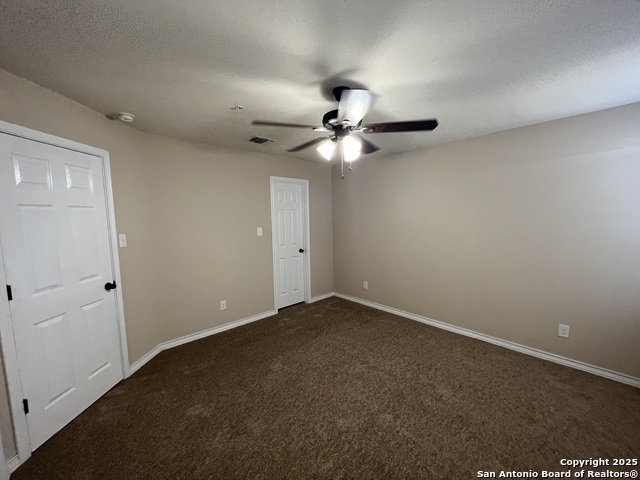 Image 15 of 27 For 4812 Appleseed Court