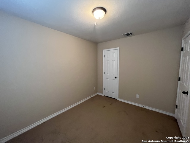 Image 23 of 27 For 4812 Appleseed Court