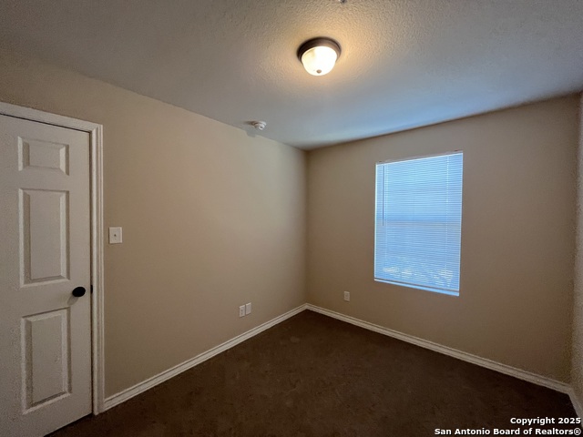 Image 25 of 27 For 4812 Appleseed Court