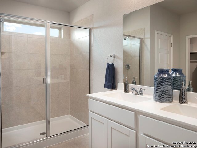 Image 6 of 13 For 1563 Zion Drive
