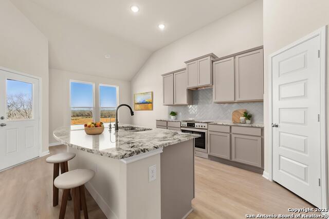 Image 3 of 7 For 1627 Vista View Drive