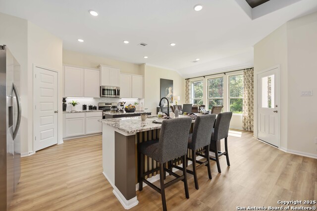 Image 10 of 36 For 1587 Vista View Drive