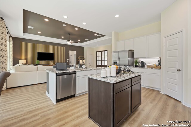 Image 14 of 36 For 1587 Vista View Drive