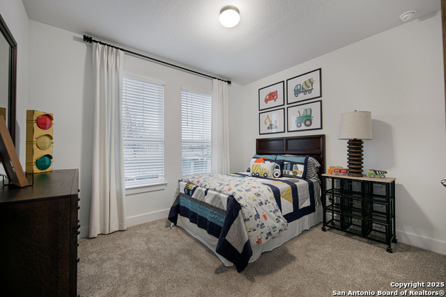 Image 18 of 42 For 519 White Oak