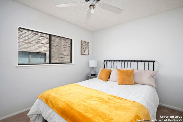Image 16 of 27 For 7822 Sandpiper Park