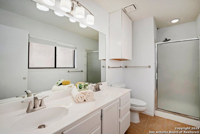 Image 20 of 27 For 7822 Sandpiper Park