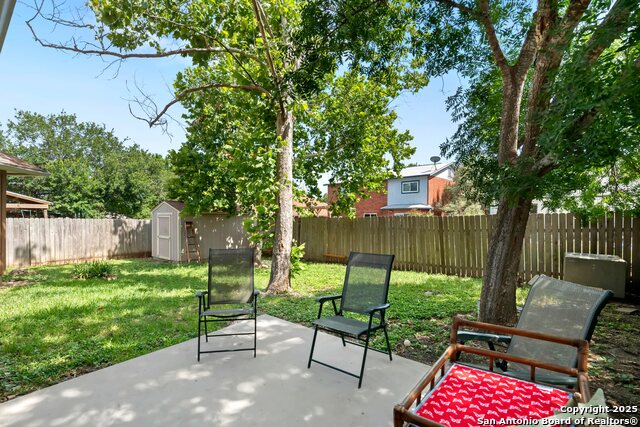 Image 24 of 27 For 7822 Sandpiper Park