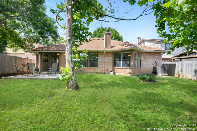 Image 25 of 27 For 7822 Sandpiper Park
