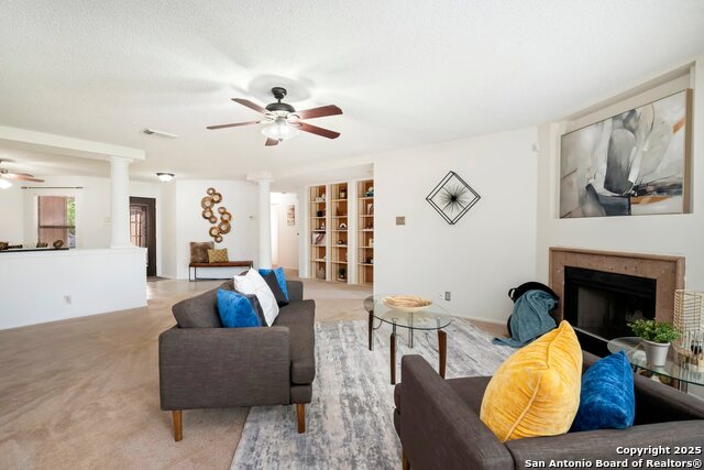 Image 6 of 27 For 7822 Sandpiper Park