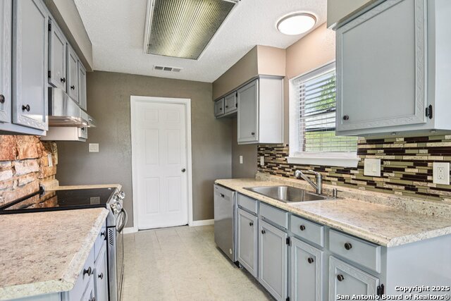 Image 11 of 40 For 6935 Brookfield