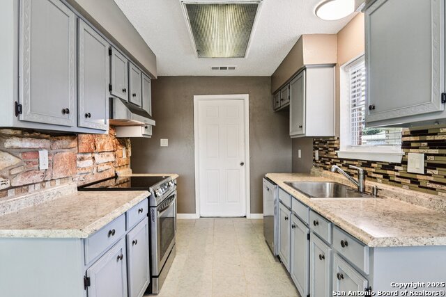 Image 13 of 40 For 6935 Brookfield