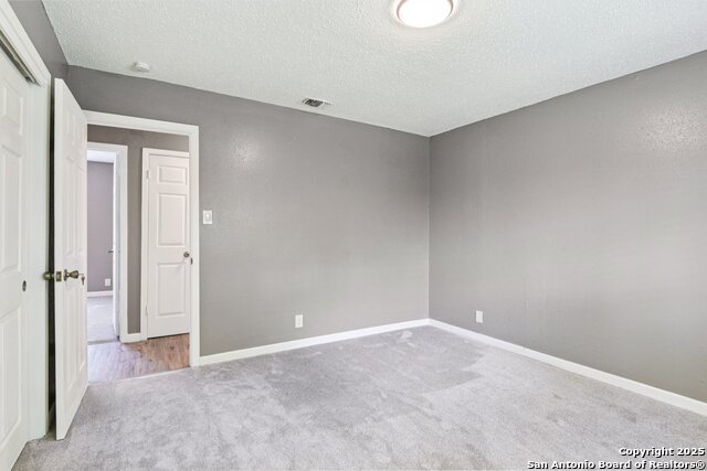 Image 29 of 40 For 6935 Brookfield