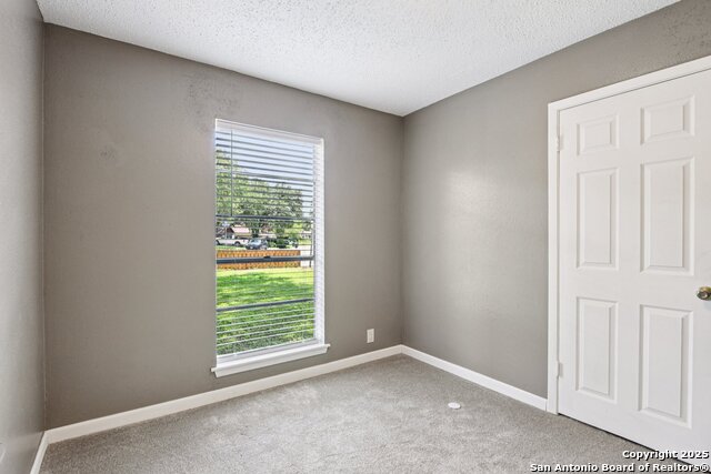Image 34 of 40 For 6935 Brookfield