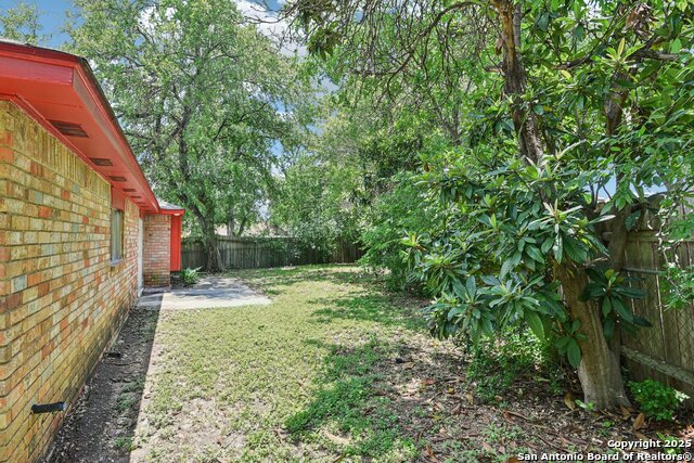 Image 39 of 40 For 6935 Brookfield