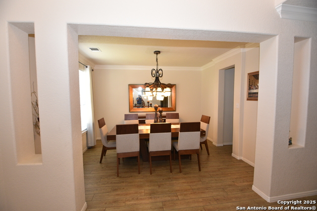 Image 3 of 31 For 21027 Las Lomas