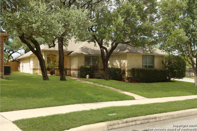 Details for 8803 Shuteye Peak, Helotes, TX 78023
